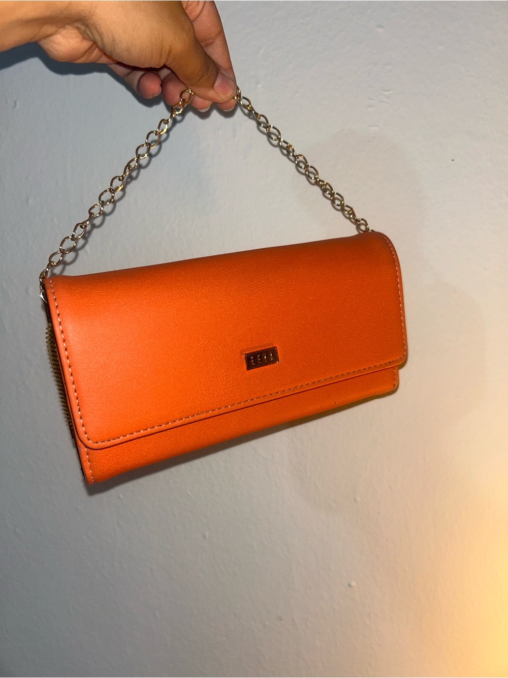 Stylish Orange Chain-Handle Women’s Wallet Clutch